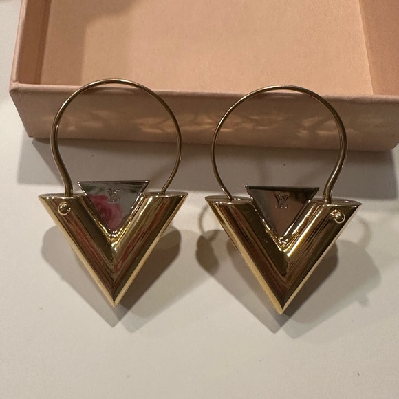 V for Vuitton Earrings! Only Worn Once! In Great Condition! - Picture 5 of 6